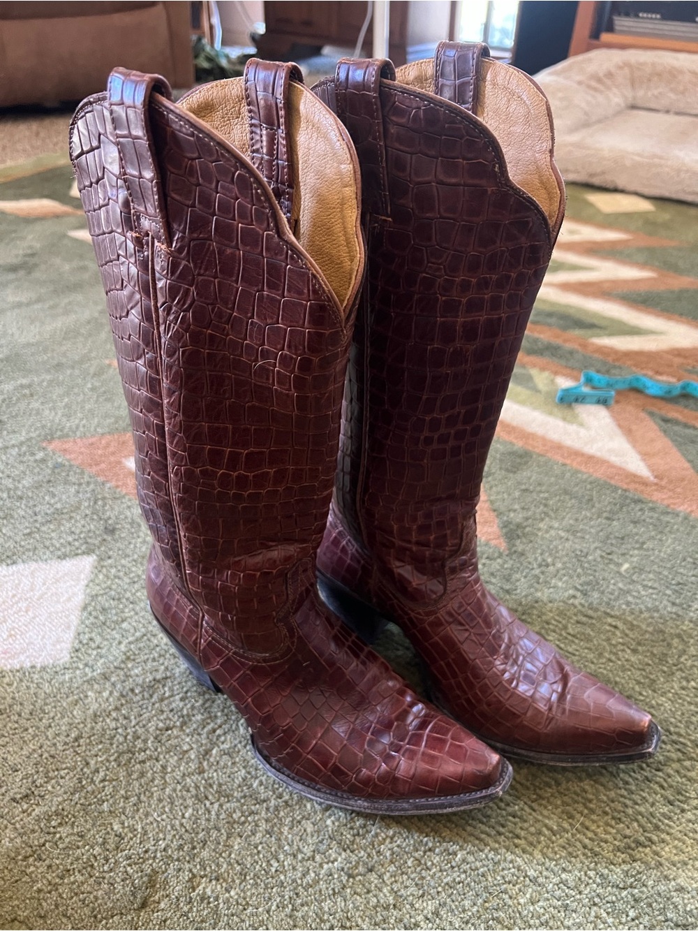 Idyllwind Women's Croc-Embossed Knee-High Heeled Boots in Deep Brown